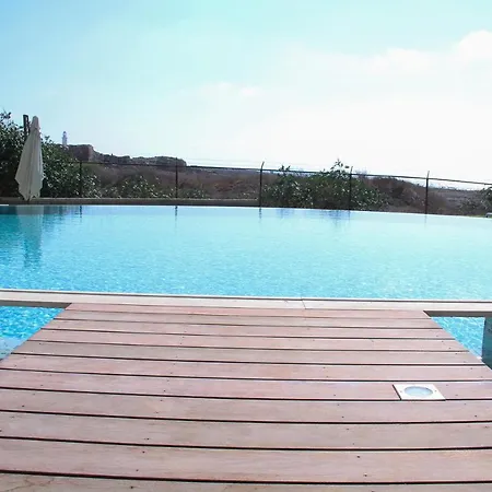 Lighthouse Beach View Apartment Paphos