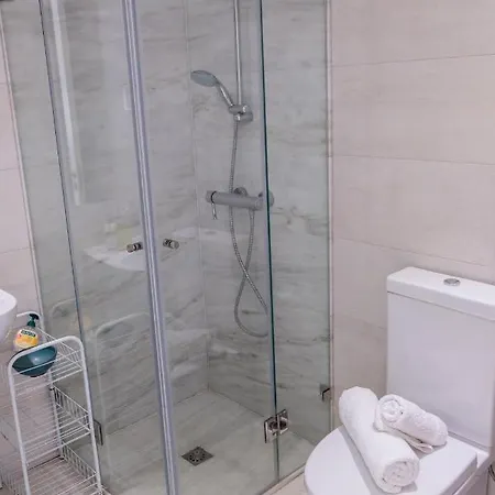 Lighthouse Beach View Apartment Paphos